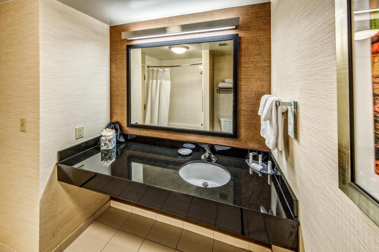 Fairfield Inn And Suites By Marriott Austin Northwest/The Domain Area Eksteriør billede